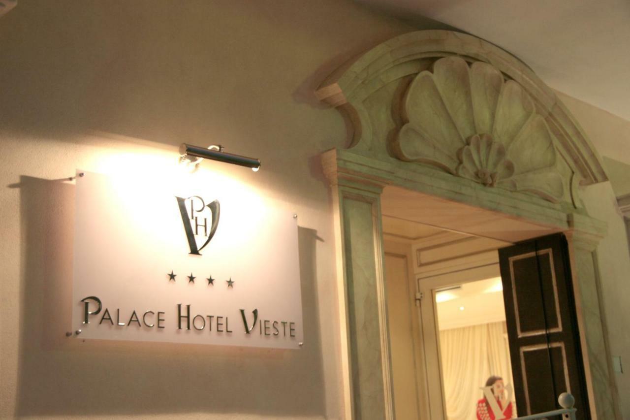 Palace Hotel Вьесте Экстерьер фото
